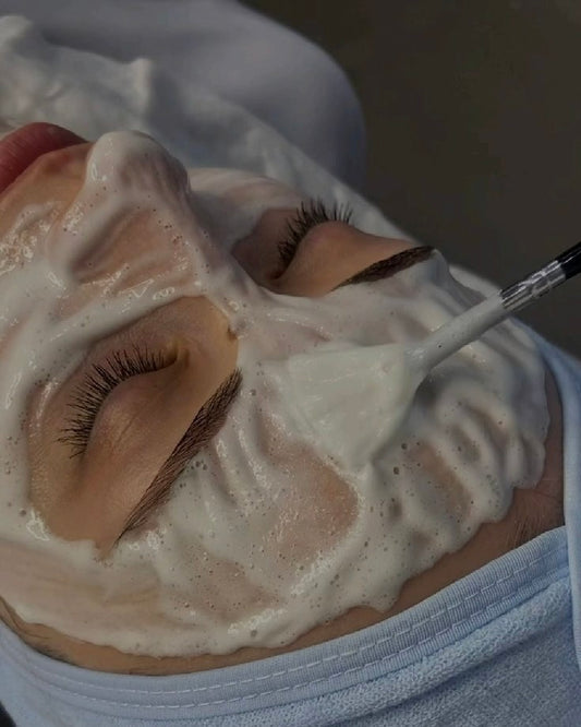 21. PULIZIA DEL VISO CON MICRODERMABRASIONE